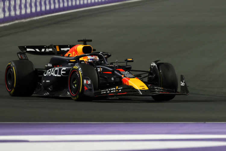 Funcionria da Red Bull que acusou Christian Horner  suspensa