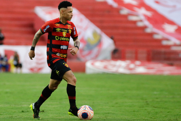 Sport perde ao contra Nelton e ter que pagar quase R$ 6 milhes ao jogador