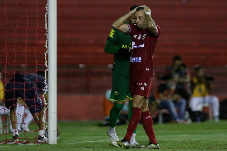 Nutico chega a oito jogos sem vencer e atinge marca negativa que no acontecia desde 2020