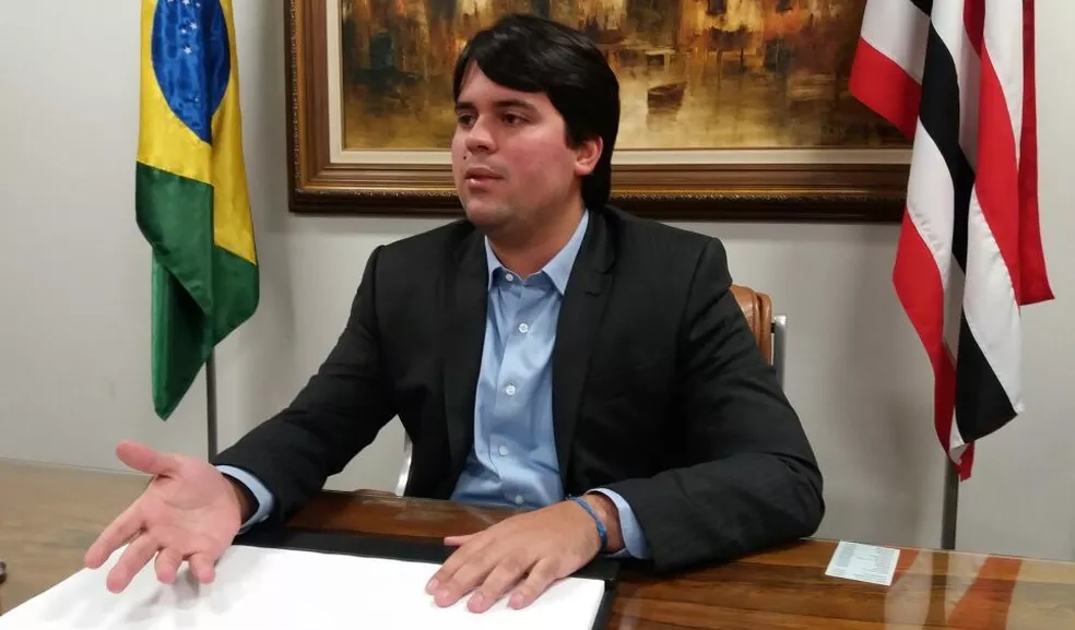 Ministro do Esporte afirma que futebol brasileiro pode ser paralisado por conta das chuvas no RS