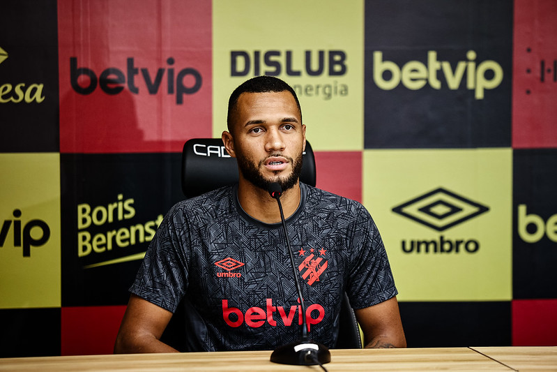 <i>(Foto: Paulo Paiva /Sport Recife)</i>
