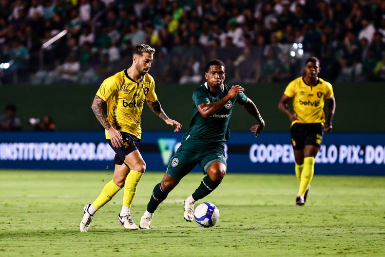 <i>(Foto: PAULO PAIVA/SPORT RECIFE)</i>