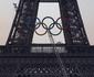 Contagem regressiva para Paris: Torre Eiffel ganha anis olmpicos