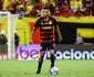 Superando a desconfiana no Sport, Dalbert comemora sequncia de trs jogos como titular