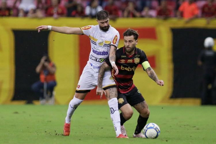 Beto Lago: 'Um jogo marcado por muitos erros individuais e uma desastrosa armao ttica'