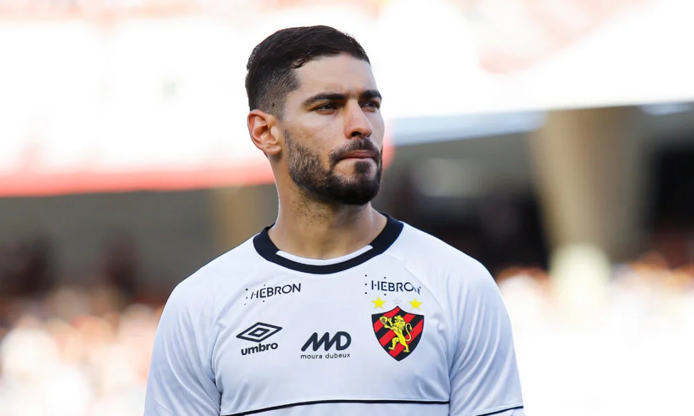 <i>(Foto: PAULO PAIVA/SPORT RECIFE)</i>