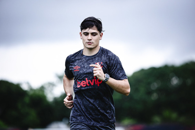 <i>(Foto: Paulo Paiva / Sport Recife)</i>