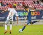 Retr vence, mas avana como vice-lder e ter adversrio tradicional no mata-mata