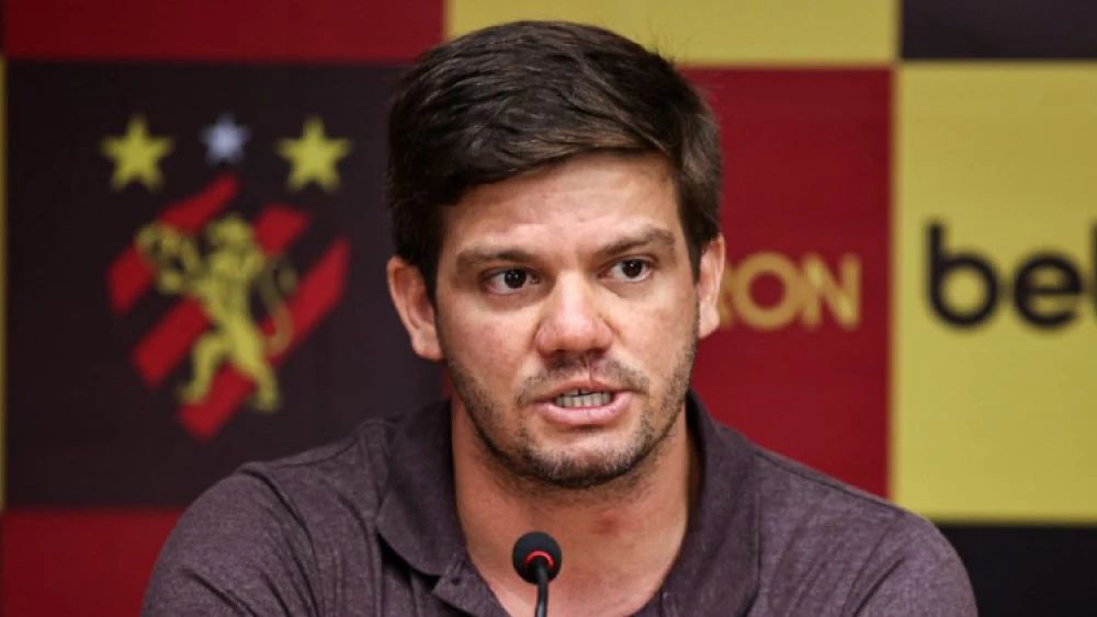 <i>(Foto: Paulo Paiva / Sport Recife)</i>