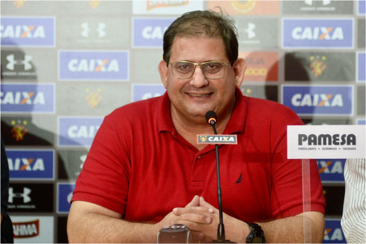 Sport age rpido e acerta o retorno de Guto Ferreira como treinador para sequncia da Srie B
