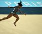 Olimpadas 2024: Com desconforto no p, Simone Biles estreia na ginstica