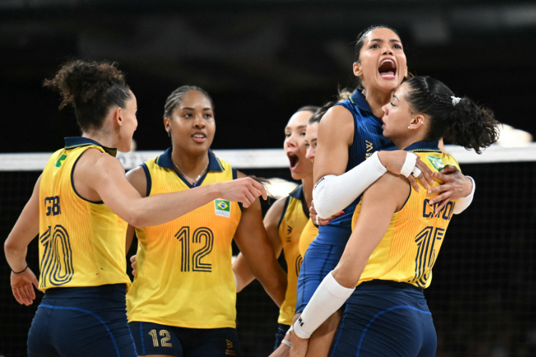 Olimpadas 2024: Vitria sobre o Japo! Vlei feminino vinga o Brasil nas Olimpadas