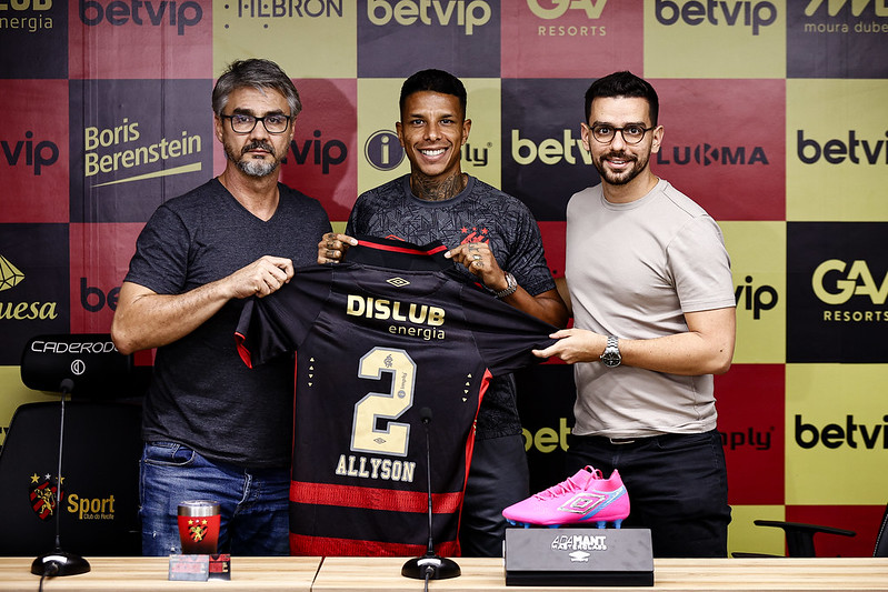 <i>(Foto: PAULO PAIVA/SPORT RECIFE)</i>