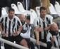 Torcedor do Botafogo  visto fazendo gestos racistas para palmeirenses