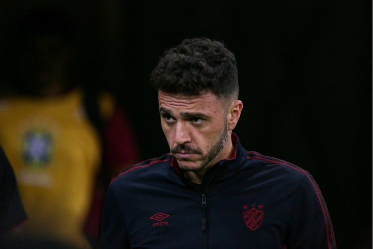 Diretor do Sport explica deciso de demitir Mariano Soso: 'Buscavamos um avano no curto prazo'