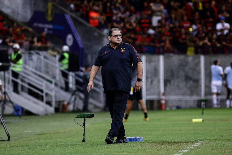 Guto Ferreira reconhece preocupao com fase do Sport, mas pede pacincia: 'Tem coisas que demandam tempo'