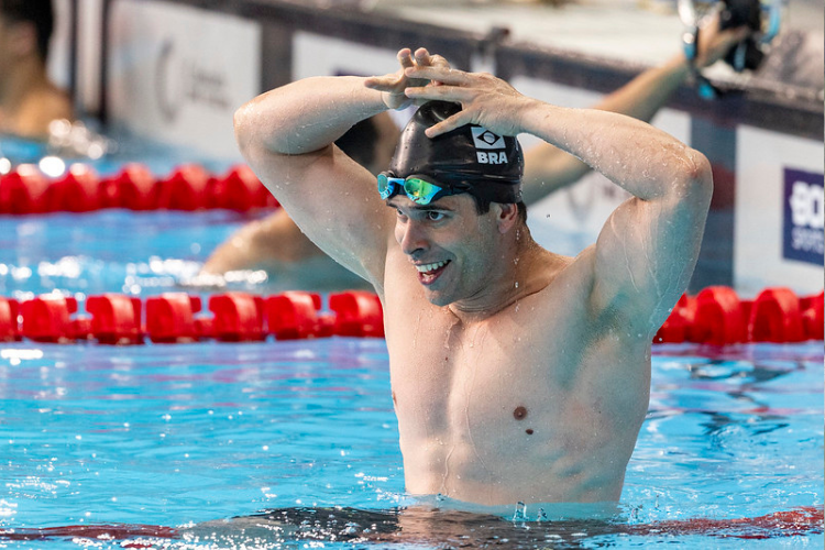 Paralimpadas 2024: Phelipe Rodrigues vai  final, Carol Santiago fica pelo caminho