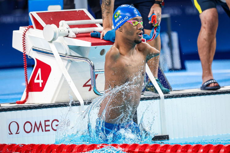 Gabrielzinho conquista primeiro ouro para o Brasil nas Paralimpadas