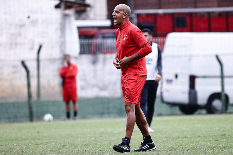 <i>(Foto: Paulo Paiva/ SCR)</i>