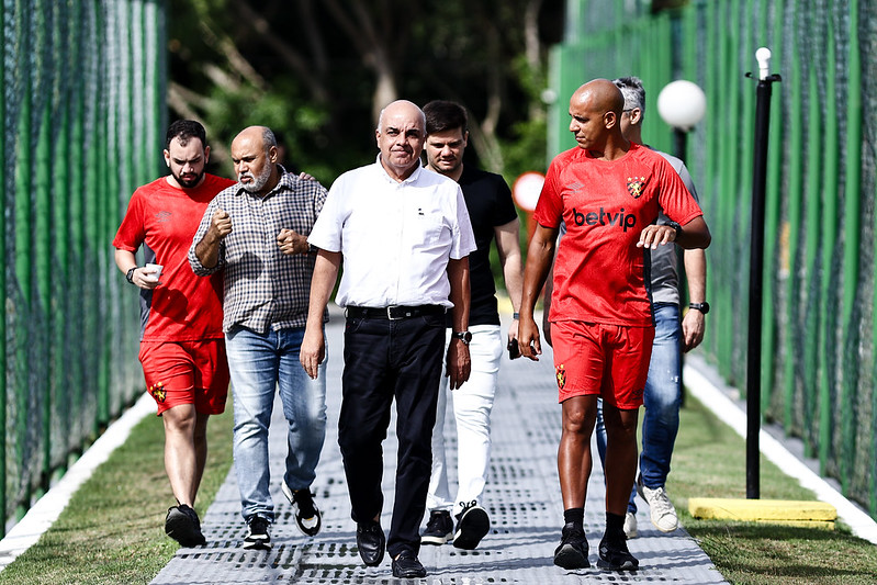 <i>(Foto: PAULO PAIVA/SPORT RECIFE)</i>