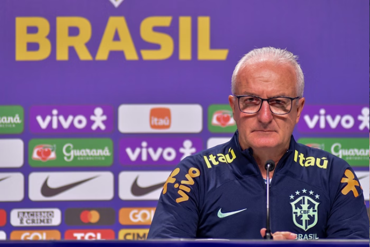 Vdeo: Dorival crava Brasil na final da prxima Copa do Mundo