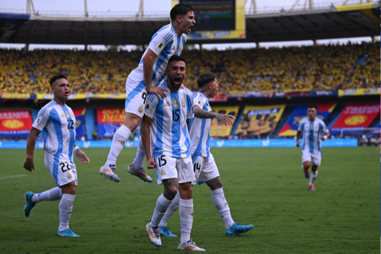 Argentina segue no topo, mas sentiu falta de Messi
