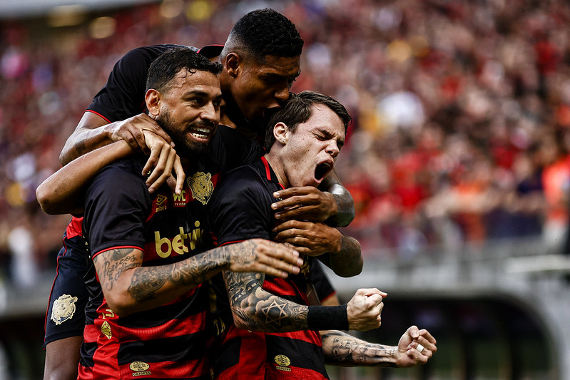 <i>(Foto: PAULO PAIVA/SCR)</i>