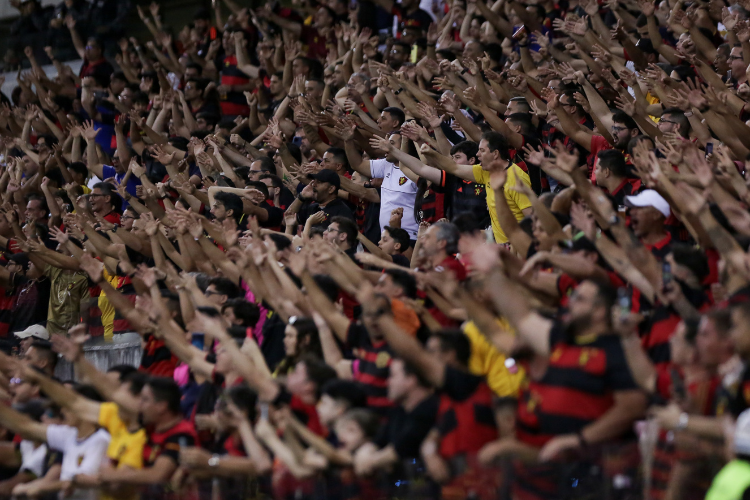 Sport divulga parcial com 10 mil ingressos vendidos para duelo contra o CRB