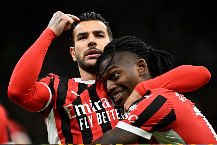 Milan x Liverpool: Onde assistir ao vivo, horrio e possveis escalaes do jogo de hoje (17/09)
