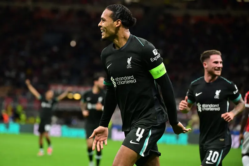 Liverpool vence Milan em San Siro na estreia na Champions