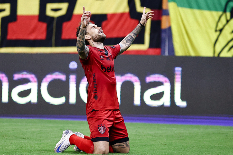 Sport aumenta chances de acesso aps fim da rodada; veja probabilidades da Srie B