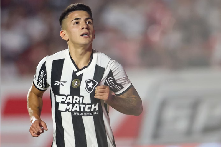Nos pnaltis, Botafogo elimina o SPFC e volta s semis da Libertadores