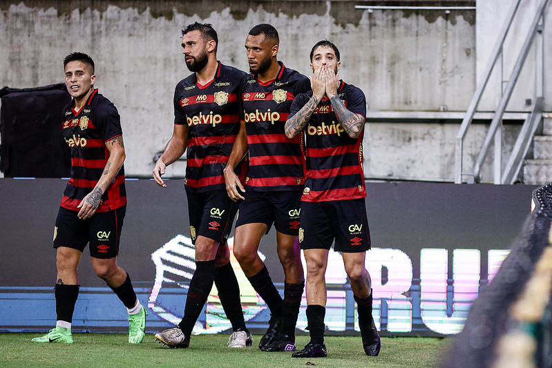 <i>(Foto: PAULO PAIVA/SCR)</i>