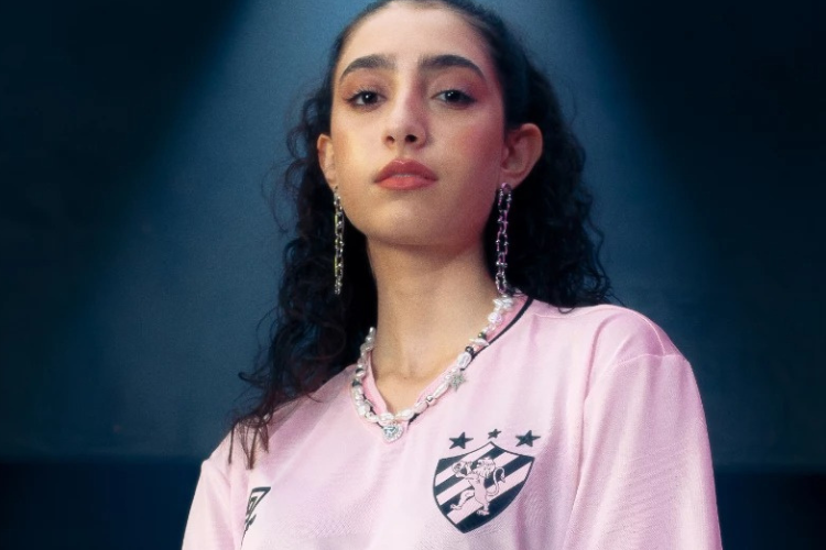 Sport lana nova camisa em homenagem ao Outubro Rosa: 'Para vibrar e torcer pela vida'