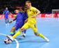 Brasil vira contra Ucrnia e volta  final da Copa de Futsal aps 12 anos