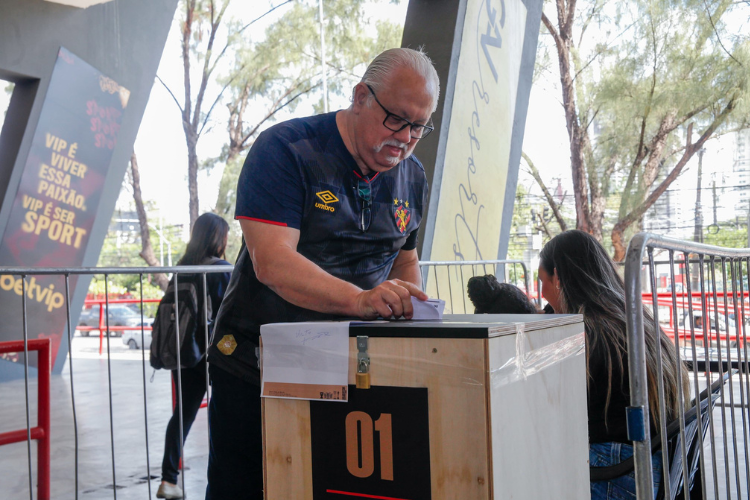 Com 53% dos votos, Sport aprova novo estatuto em Assembleia Geral Extraordinria 