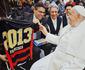 Papa Francisco recebe camisa do Sport no Vaticano