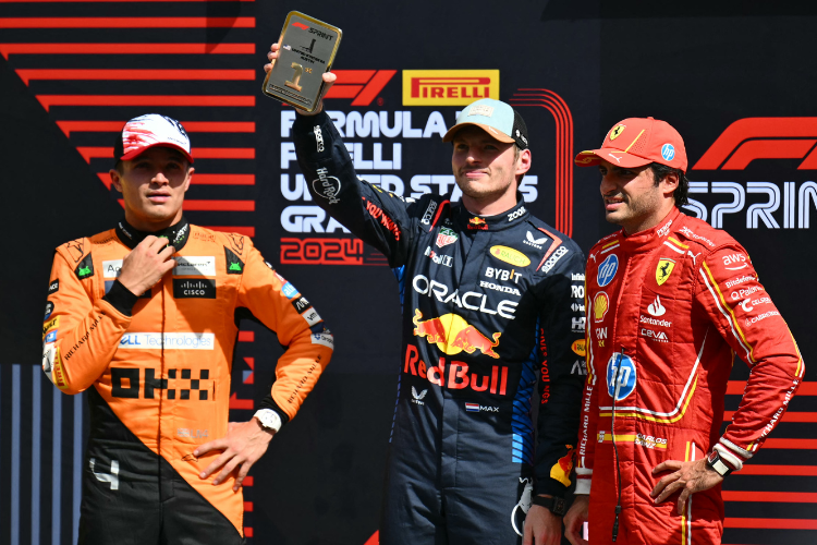 Vivendo seca de vitrias, Verstappen leva corrida sprint do GP dos EUA