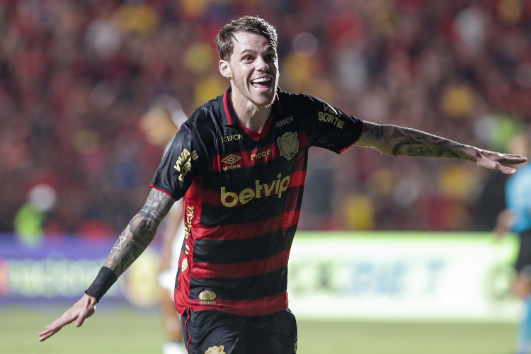Beto Lago: 'A goleada contra o Guarani  mais um passo para o acesso do Sport'