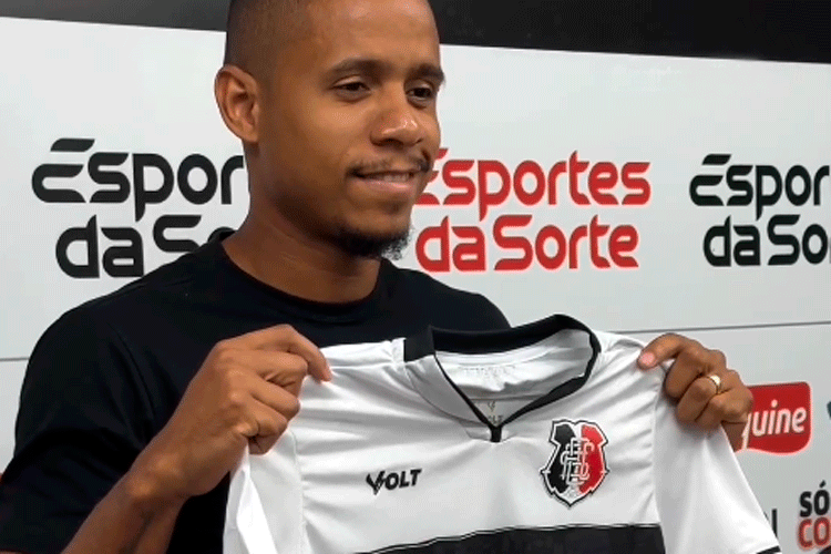 Santa Cruz: Everton Sena  apresentado oficialmente e relembra primeira passagem pelo Arruda