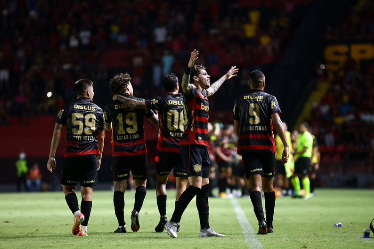 Lo Medrado: 'O Sport no rendeu tudo na ltima partida, mas precisa se impor e vencer o Operrio-PR'