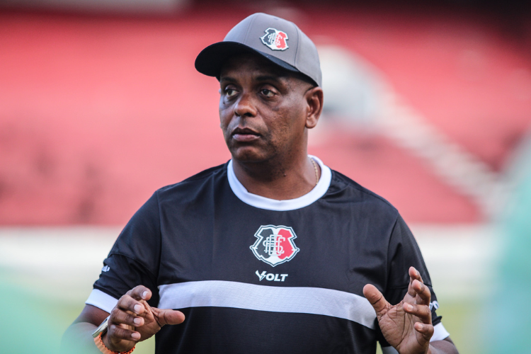 Preparador do Santa Cruz explica primeira semana da pr-temporada e avalia elenco 