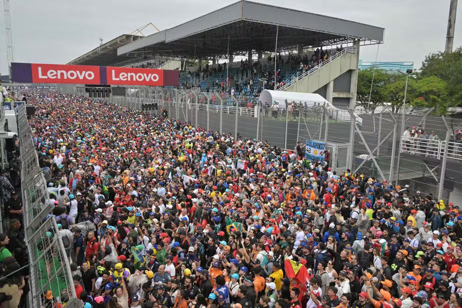 <i>(Foto: NELSON ALMEIDA / AFP)</i>