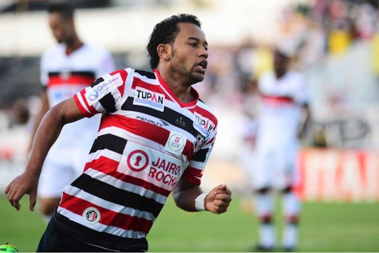 Campeo do Pernambucano e do Nordesto pelo Santa Cruz, Lel  o novo contratado do Maguary