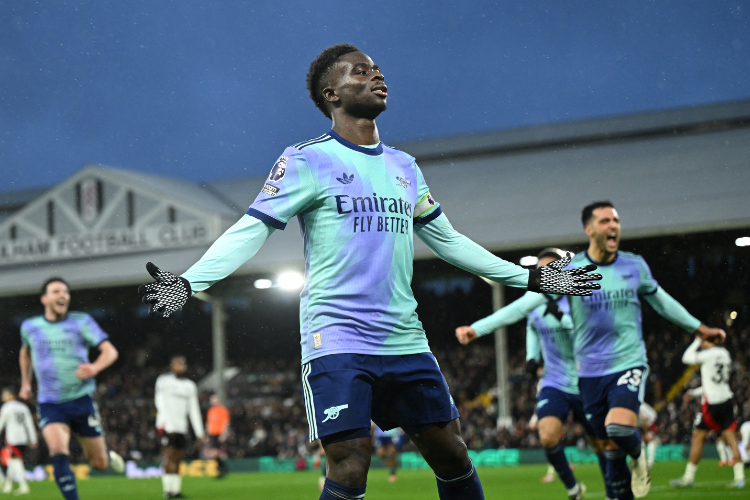Arsenal tem gol anulado no fim e empata com o Fulham no Ingls