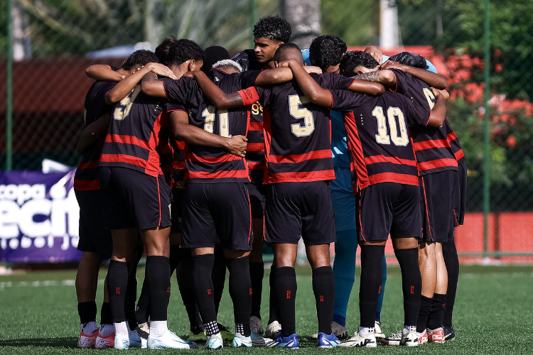 <i>(Foto: Paulo Paiva/SCR)</i>