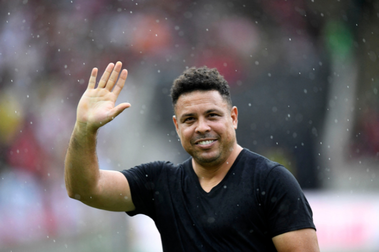 Ronaldo confirma candidatura para presidncia da CBF em 2026