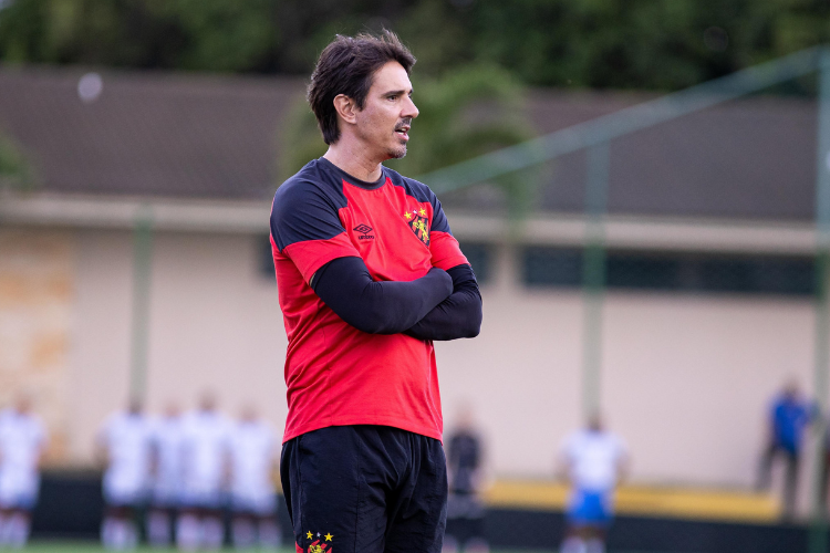 Sport oficializa a sada de Thiago Larghi; Novo tcnico do Sub-20 ser anunciado em breve