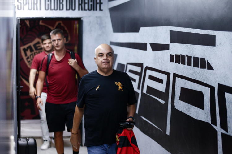 Beto Lago: 'Yuri Romo indicou que o oramento inicial do futebol do Sport pode aumentar para 9 milhes'