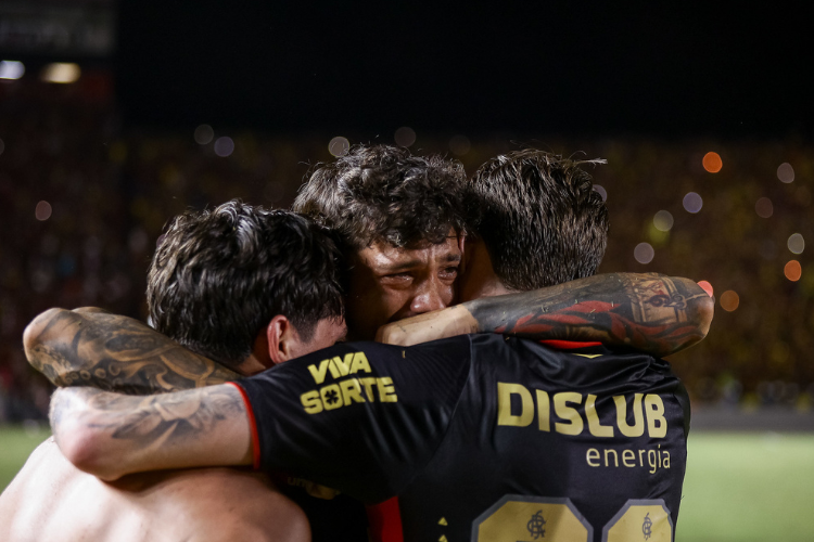 Beto Lago: 'Retrospectiva do Sport: O ano do Leo'